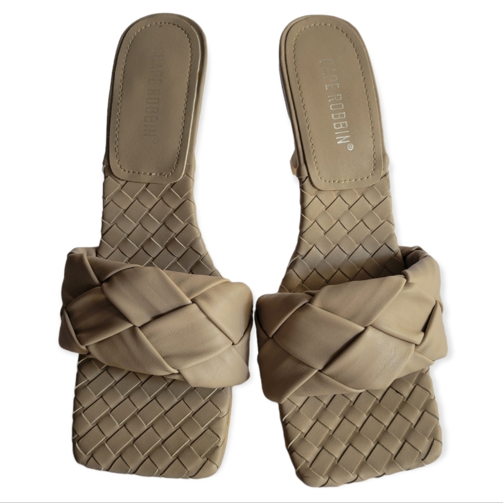 Cape Robbin Square‎ Toe Heels Size 7.5